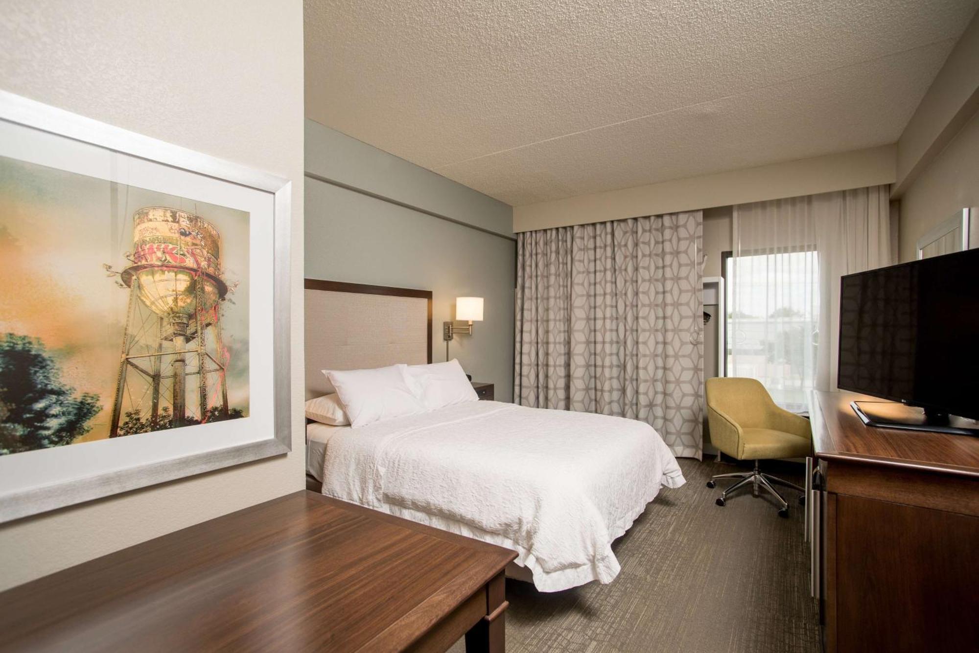 Hampton Inn Joplin Extérieur photo